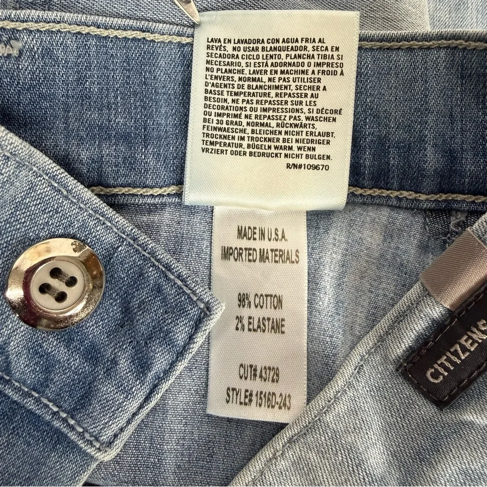 CITIZENS OF HUMANITY Leah 25 Cargo Utility Pockets 27” Waist Light Wash Jeans - Picture 11 of 15